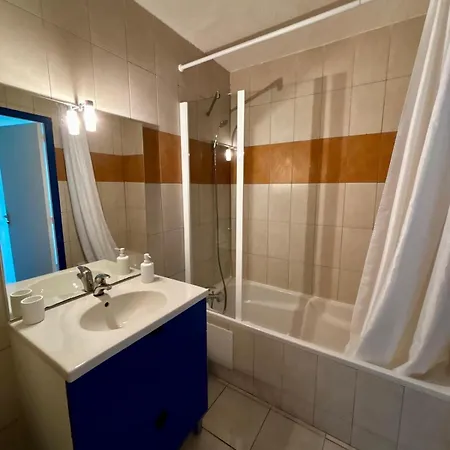 Cosy Ensoleille A Saint-florent *