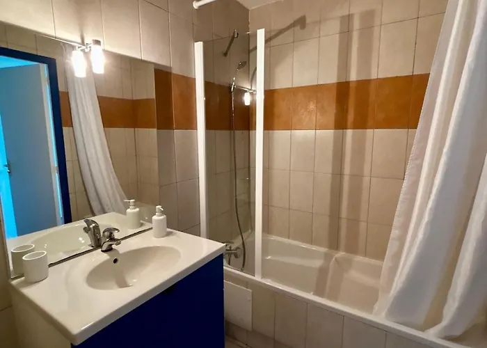 Cosy Ensoleille A Saint-florent *