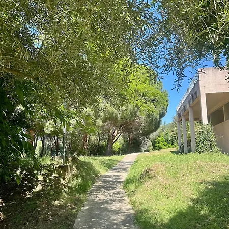 Cosy Ensoleille A Saint-florent *